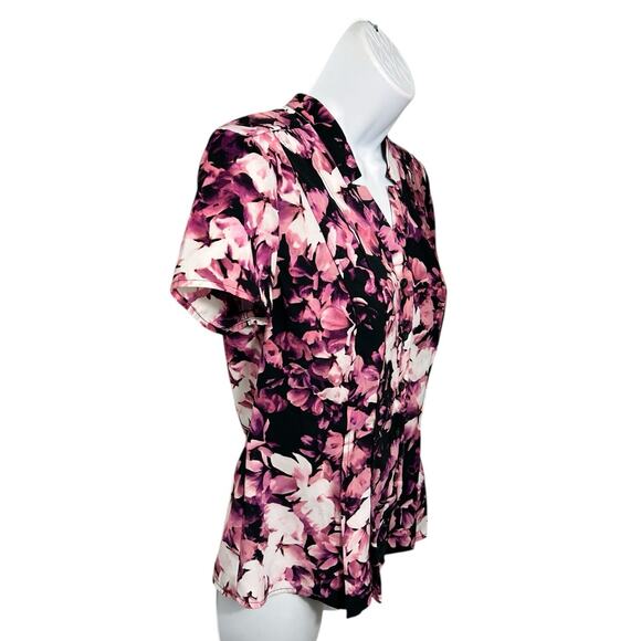 Women's Croft & Barrow Floral V-Neck Blouse Sz XS Petite PXS Button Front Top - Picture 3 of 5